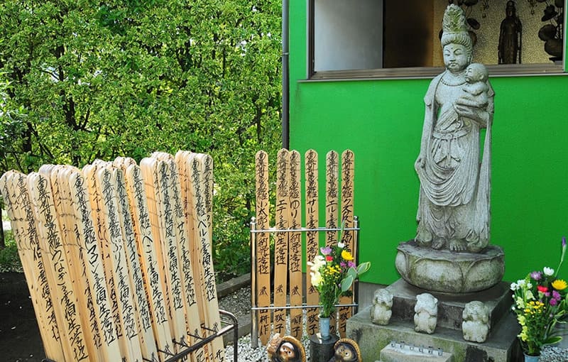 たくさんのお塔婆が、たくさんの想いを伝えています！