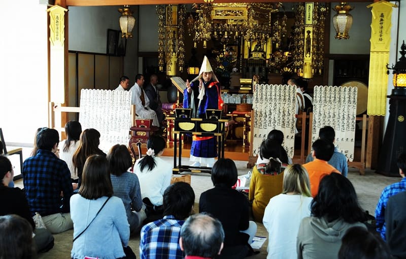 「宗派を超えたご導師が６名の豪華な供養祭です！」
